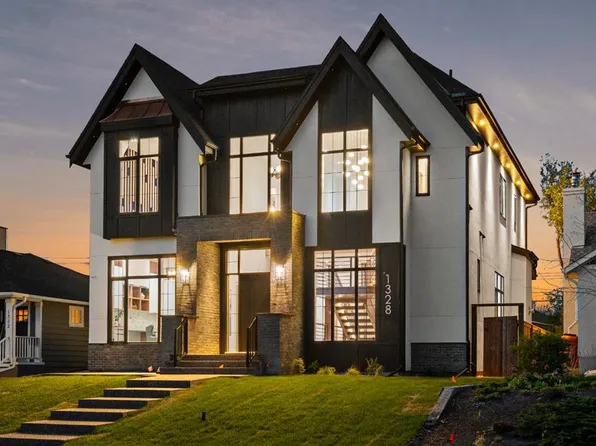 1328 W 7a St NW, Calgary, AB T2M 3J6