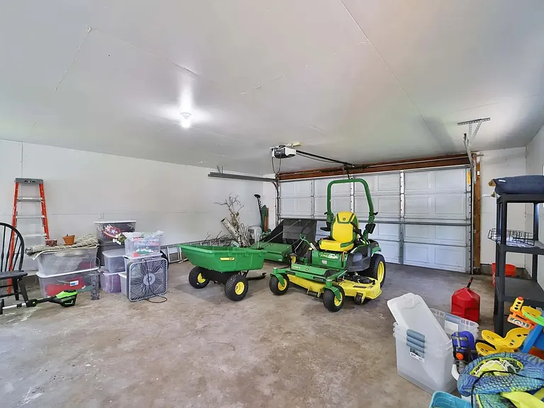 10032 N Long Lake Rd — Photo 24
