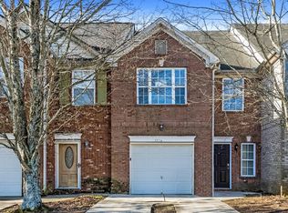 6467 Snowbird Ln, Douglasville, GA 30134
