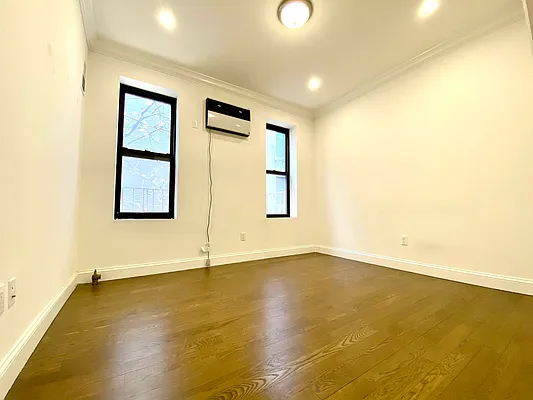 Rented by Dugri Real Estate  | media 8