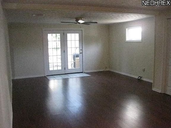 4th image of 578 Simons Dr