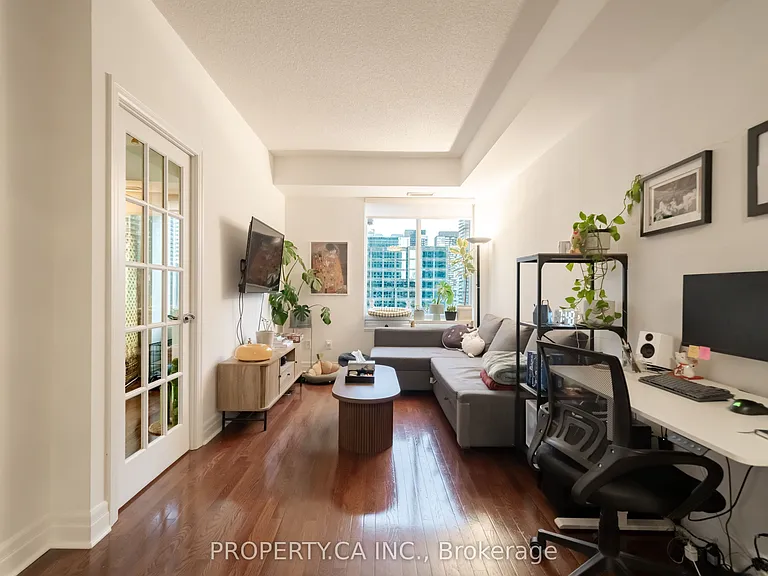 35 Balmuto St #1804 — Photo 14