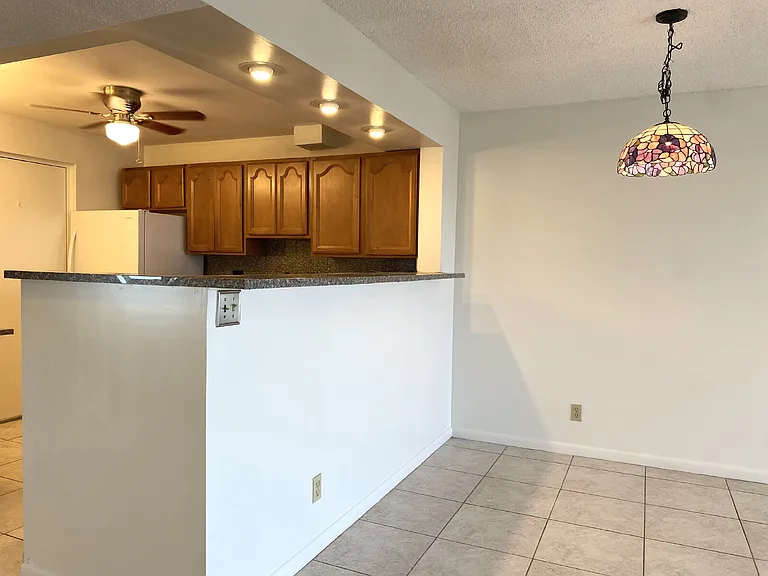 2322 S Cypress Bend Dr #711 — Photo 8