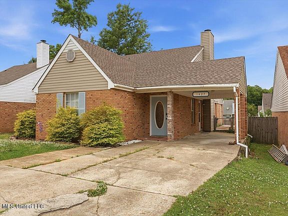 3rd image of 1427 Chelsea Ln