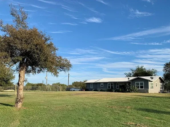 2813 W Highway 21, Dale, TX