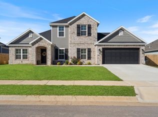 205 Dobson St, Pea Ridge, AR 72751