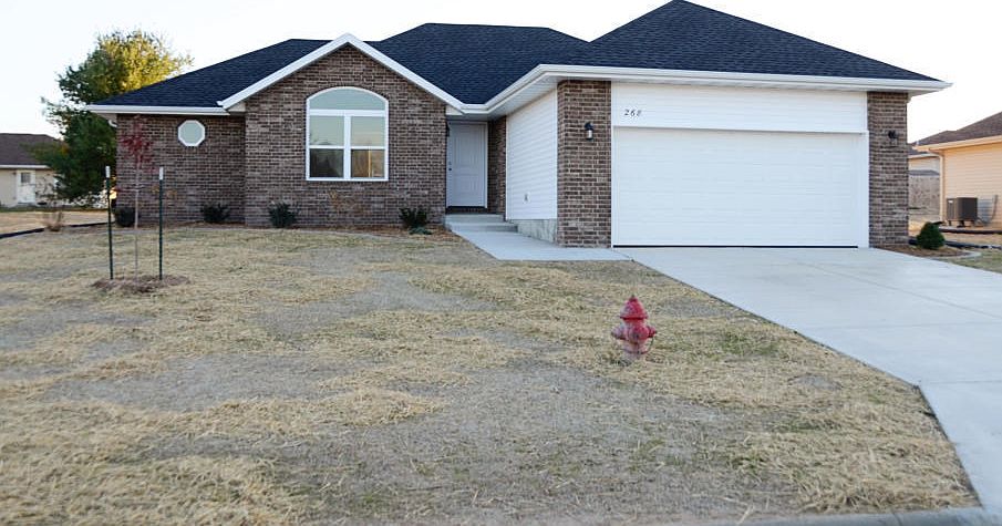 2nd image of 268 Meadowlark St