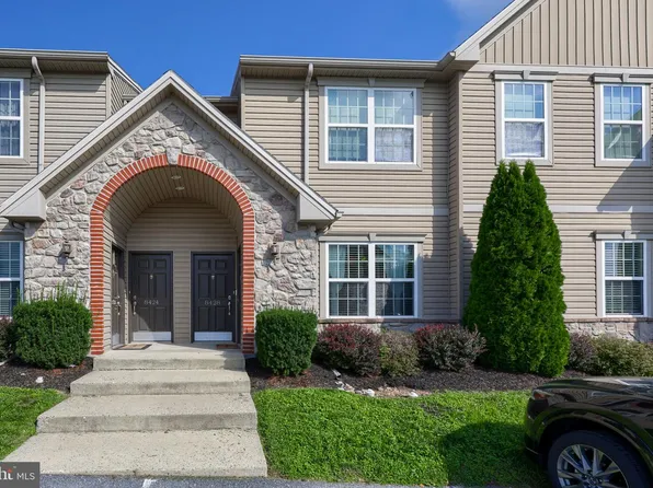 8426 Hilton St, Hummelstown, PA 17036