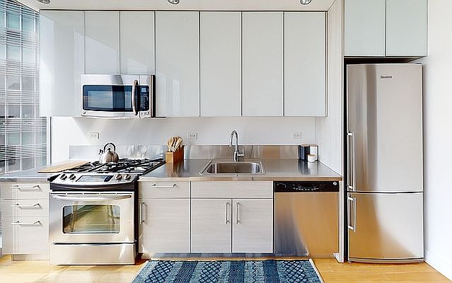 1st image of 550 W 54th St APT 2104