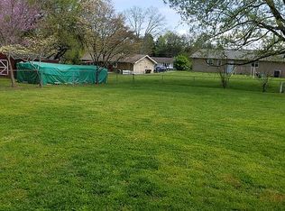 8212 Fallen Rock Dr, Knoxville, TN 37923