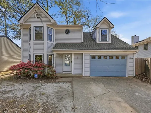 1305 Becks Ct, Chesapeake, VA 23320