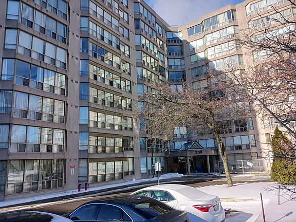 4th image of 309 Major Mackenzie Dr E #221