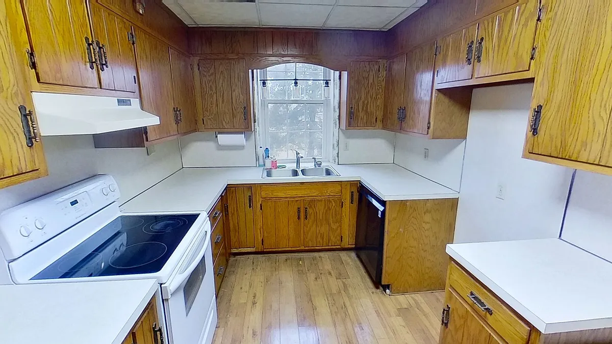 Building Photo - 6250 Sterner Dr