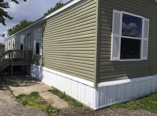 1215 Pinoak Ln, Rantoul, IL 61866