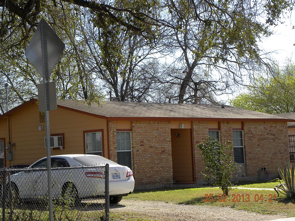 1st image of 218 Felps Blvd
