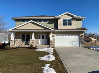 1341 Ridge Rd, Munster, IN 46321