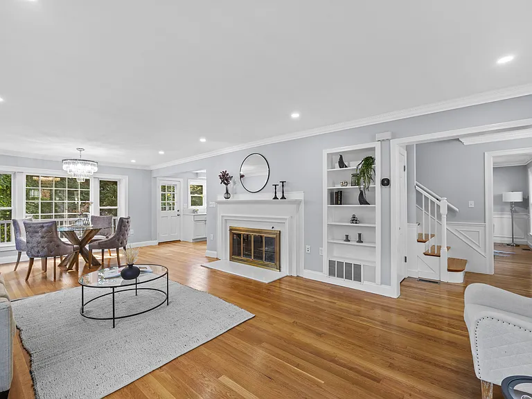 108 Radcliffe Rd — Photo 6