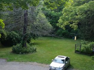 121 Cozy Lake Rd #2, Oak Ridge, NJ 07438