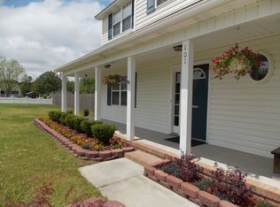101 Orkney Dr, Jacksonville, NC 28540