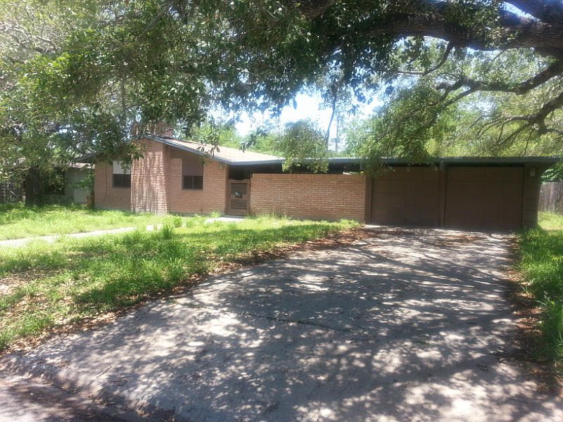 1st image of 1112 W Richard Ave
