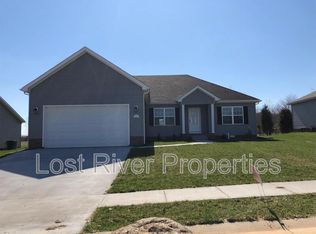 381 Paige Ave, Bowling Green, KY 42101