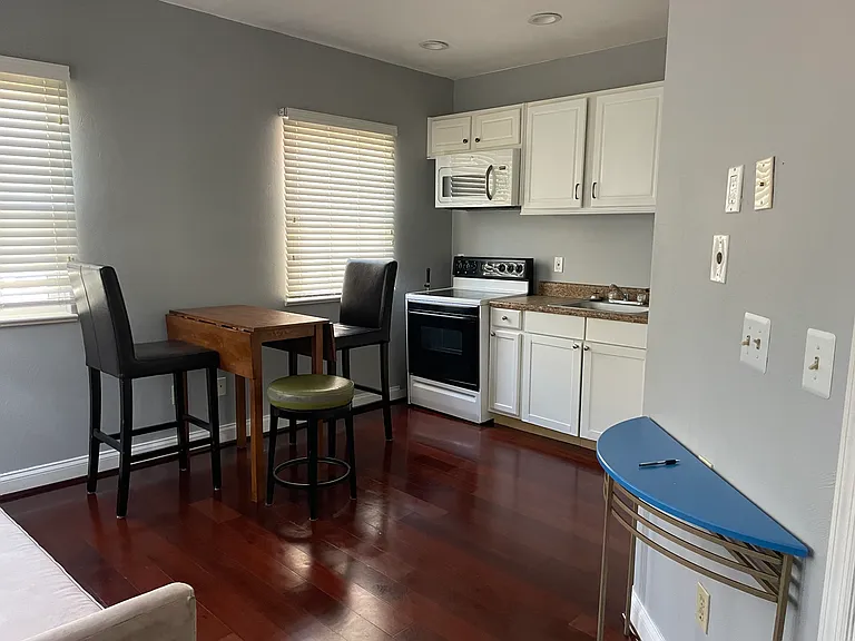 311 N Grandview Ave — Photo 12