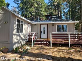 761 Arth Dr, Crestline, CA 92325