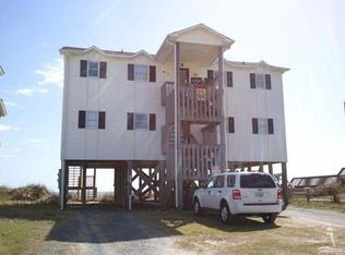 138 Ocean Blvd E, Holden Beach, NC 28462