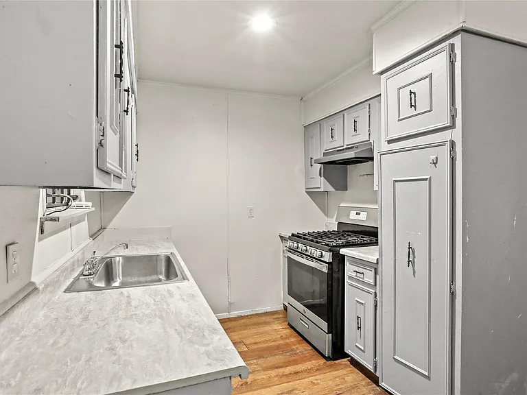 5515 Flamingo Dr — Photo 8