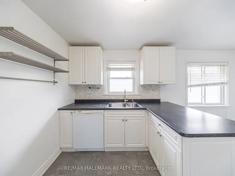 1118 Athol St #MAIN — Photo 14