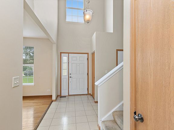 2nd image of 532 W Galeton Dr