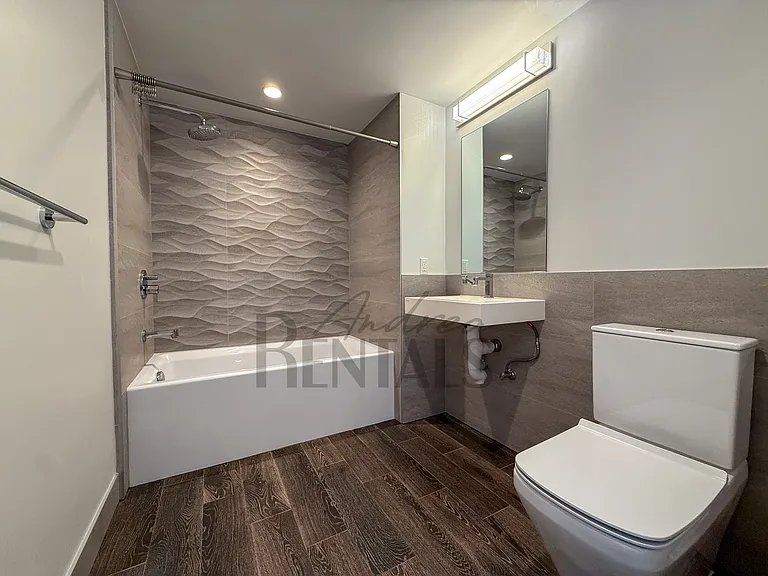 2747 San Pablo Ave #216 — Photo 15