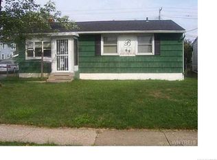 69 Princeton Ct, Cheektowaga, NY 14225