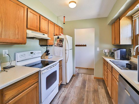 4th image of 505 G St NE