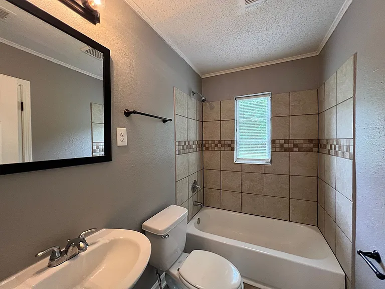 4769 Berta Rd — Photo 6