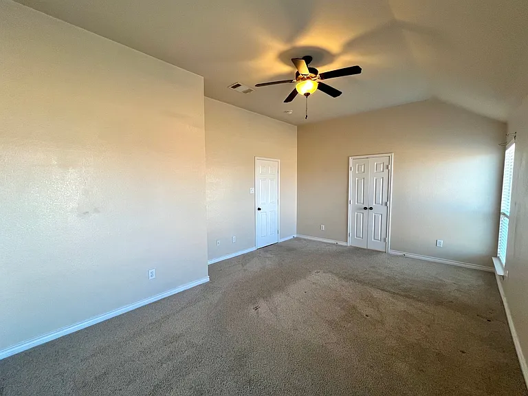15004 Waters Dr — Photo 21