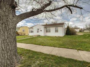 126 E Van Buren St, Rapid City, SD 57701