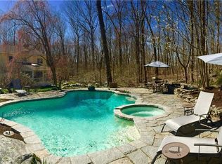 30 Stirrup Pl, Wilton, CT 06897