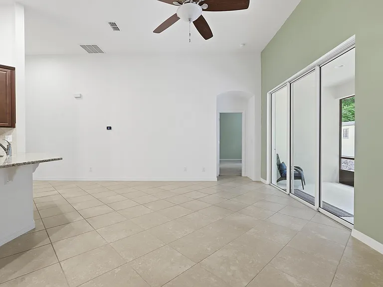740 Preakness Cir — Photo 14