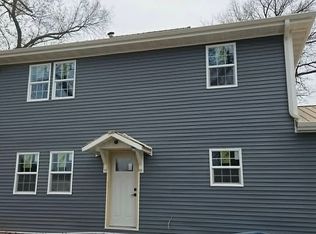 2004 K St, Ord, NE 68862