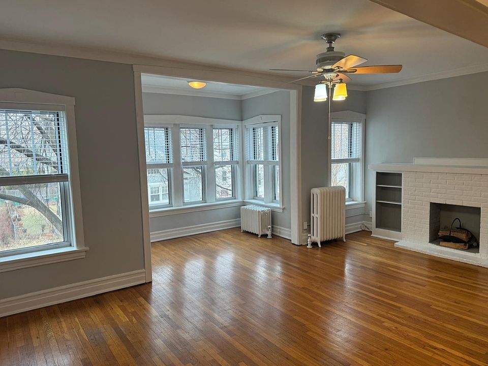 1st image of 806 Carpenter Ave APT 2