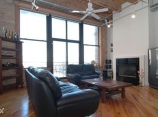 616 W Fulton St APT 205, Chicago, IL 60661