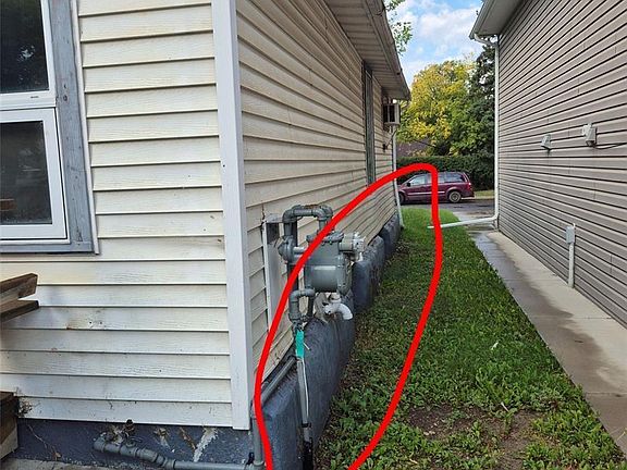 2nd image of 818 K Ave N