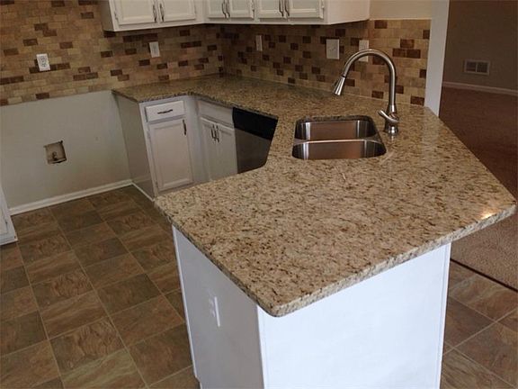 4th image of 5008 Wedgewood Pl