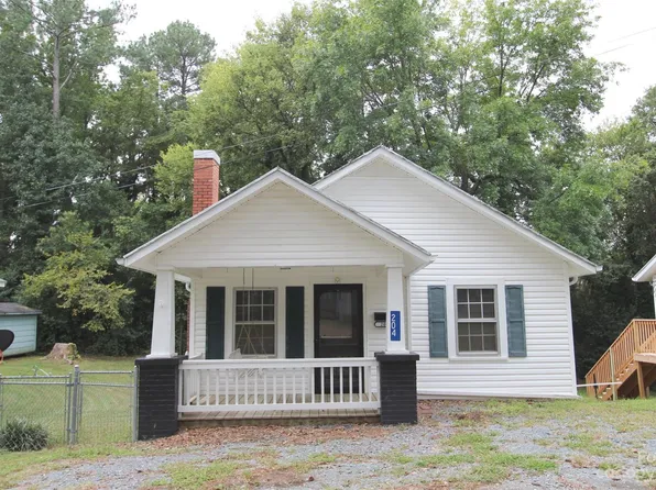 204 E Hargrave St, Wadesboro, NC 28170