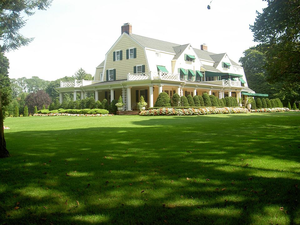 Unique Estate Home