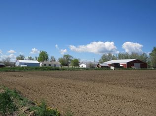 347 Lane 14, Powell, WY 82435