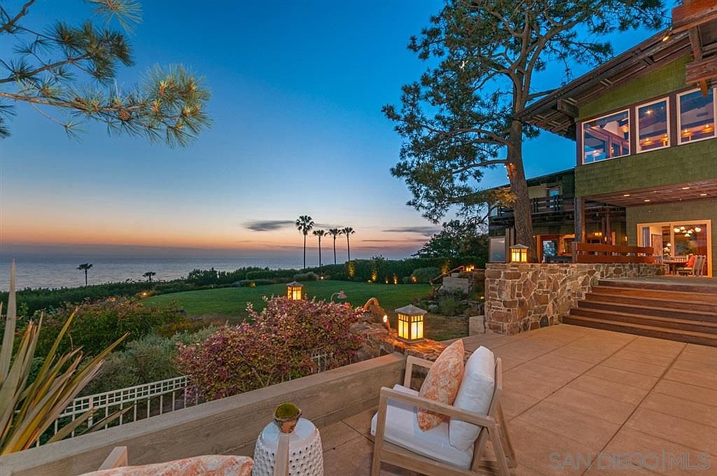 4095 Lomaland Dr, San Diego, CA 92106 | Zillow