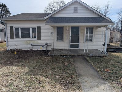 1033 E 3rd St, Greenfield, IN, 46140