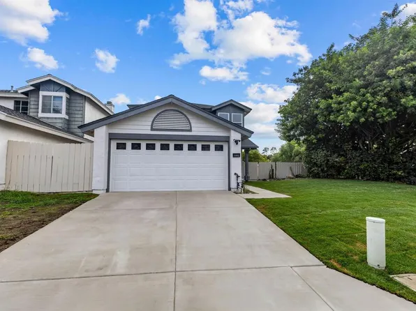 7902 Tinaja Ln, San Diego, CA 92139